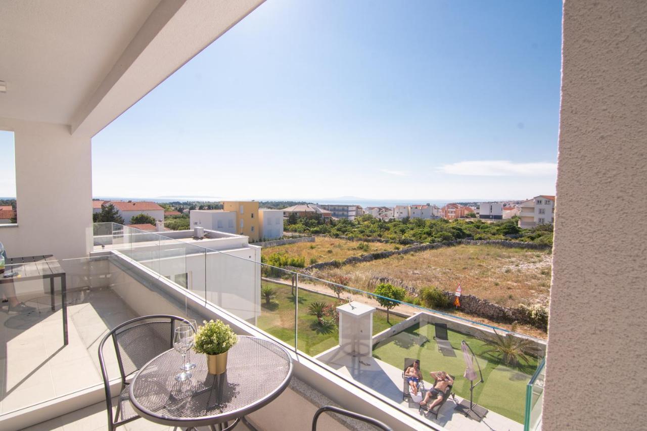 Apartments & Rooms Pool Villas Maris ノヴァリャ エクステリア 写真