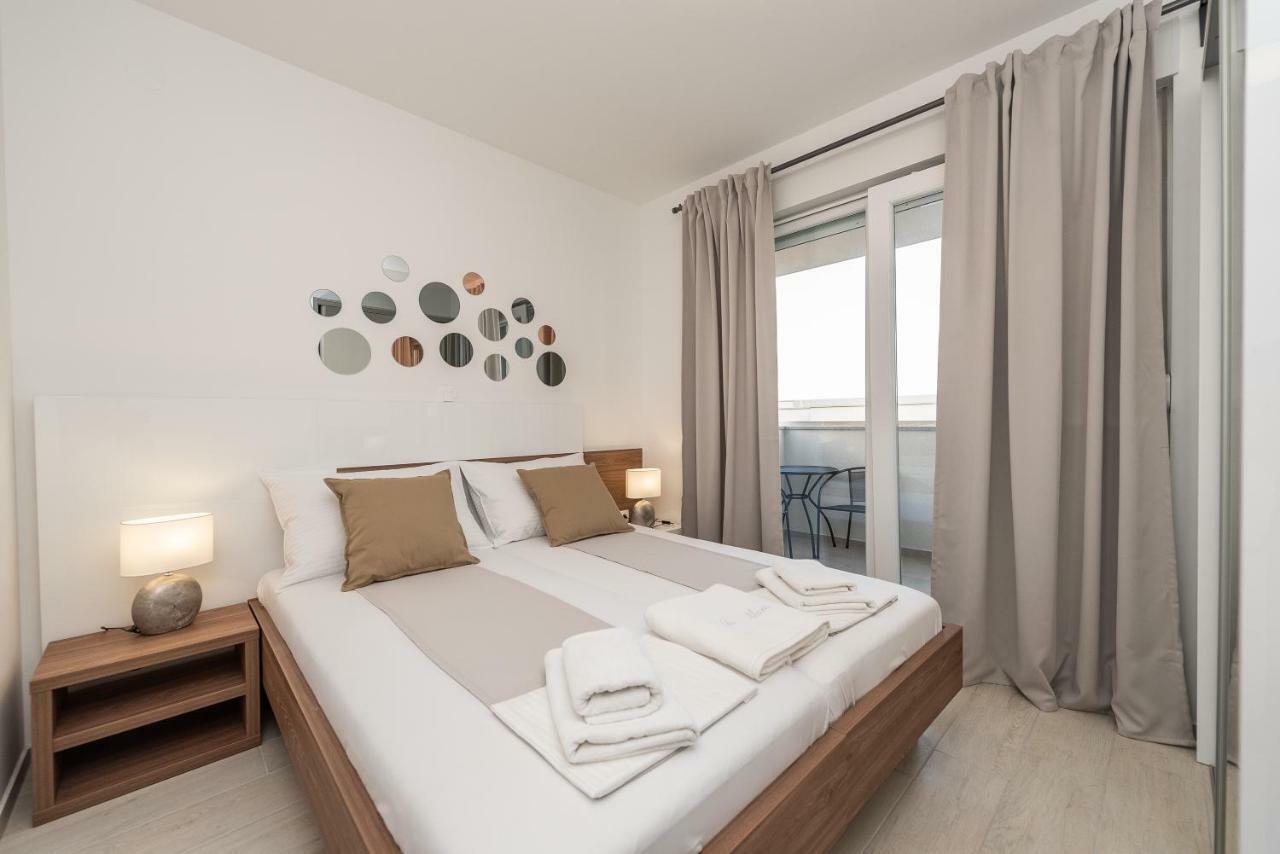Apartments & Rooms Pool Villas Maris ノヴァリャ エクステリア 写真